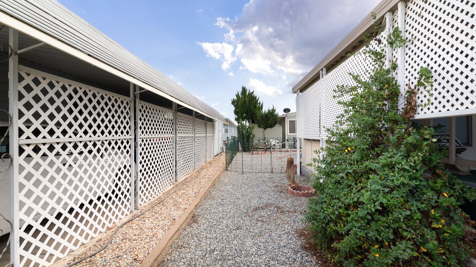 5001 W Florida #225 Hemet CA 92543